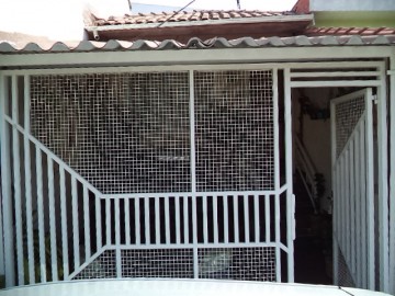 Casa à Venda